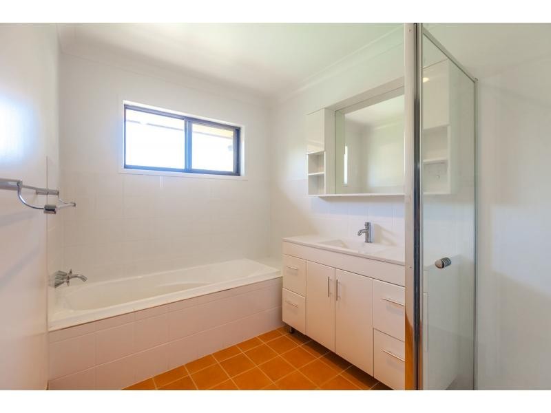 4 Bird Court, Frenchville QLD 4701