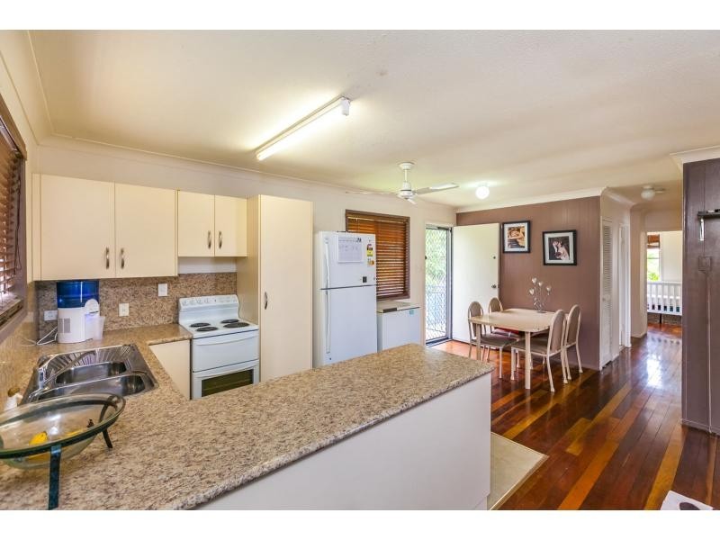 87 Hollingworth Street, Kawana QLD 4701