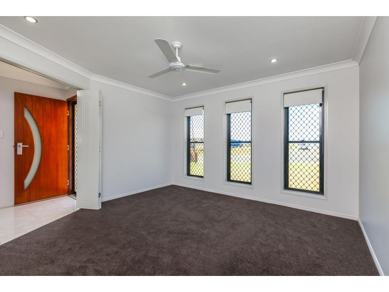 33 Koolamarra Drive, Gracemere QLD 4702