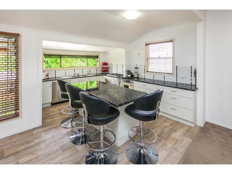 220 Denham Street, The Range QLD 4700
