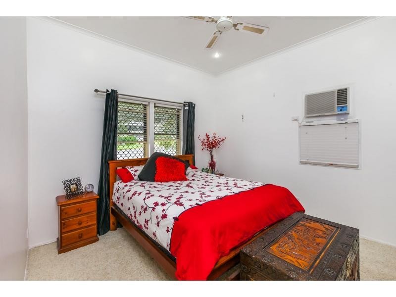220 Denham Street, The Range QLD 4700