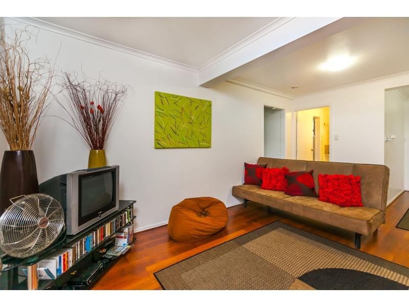 220 Denham Street, The Range QLD 4700
