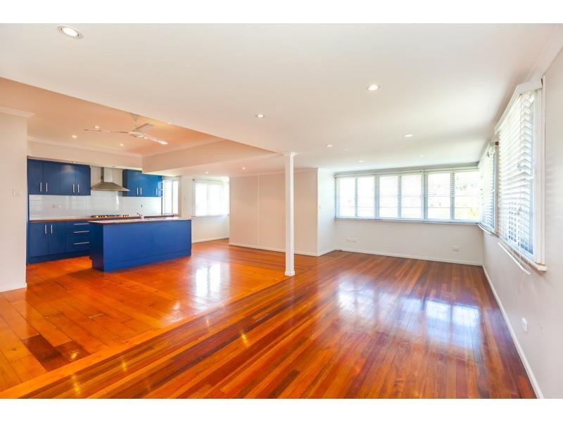 8 Barambah Street, Wandal QLD 4700