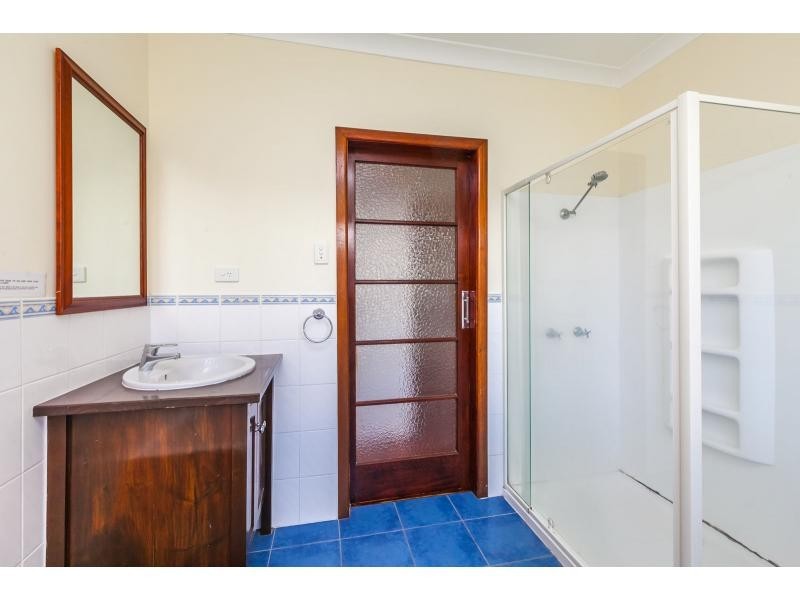 8 Barambah Street, Wandal QLD 4700