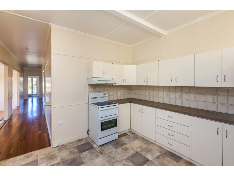 8B Knutsford Street, Wandal QLD 4700