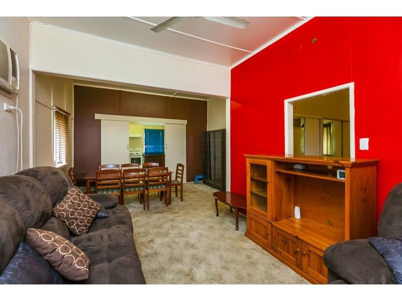 328 Balaclava Street, Frenchville QLD 4701