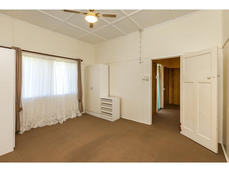 221 Horton Street, Koongal QLD 4701