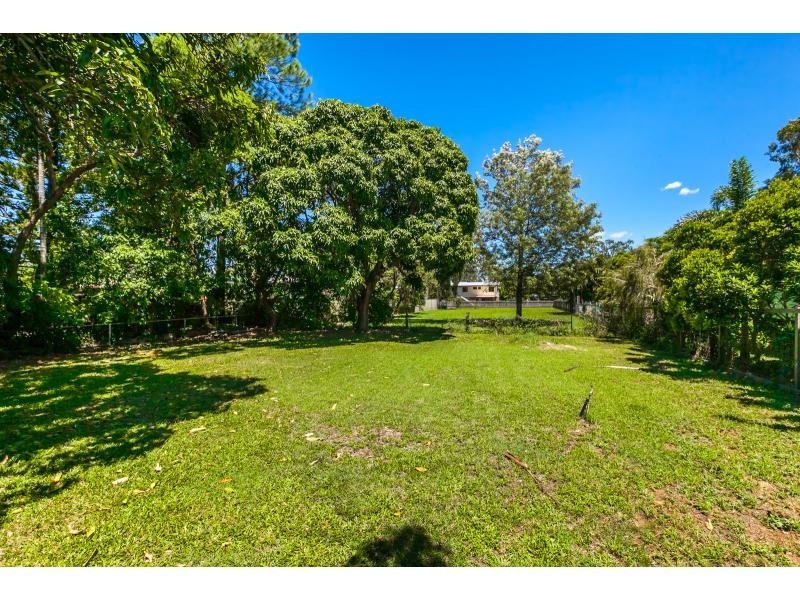 221 Horton Street, Koongal QLD 4701