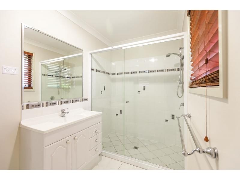 5 Kilkenny Court, Kawana QLD 4701
