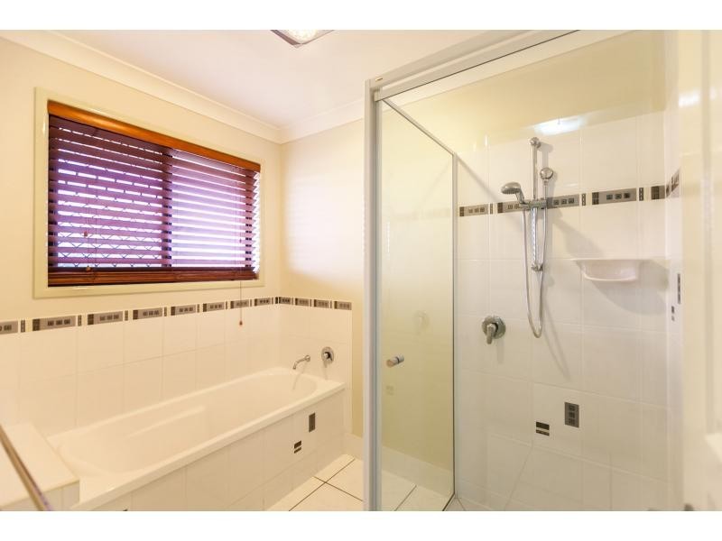 5 Kilkenny Court, Kawana QLD 4701
