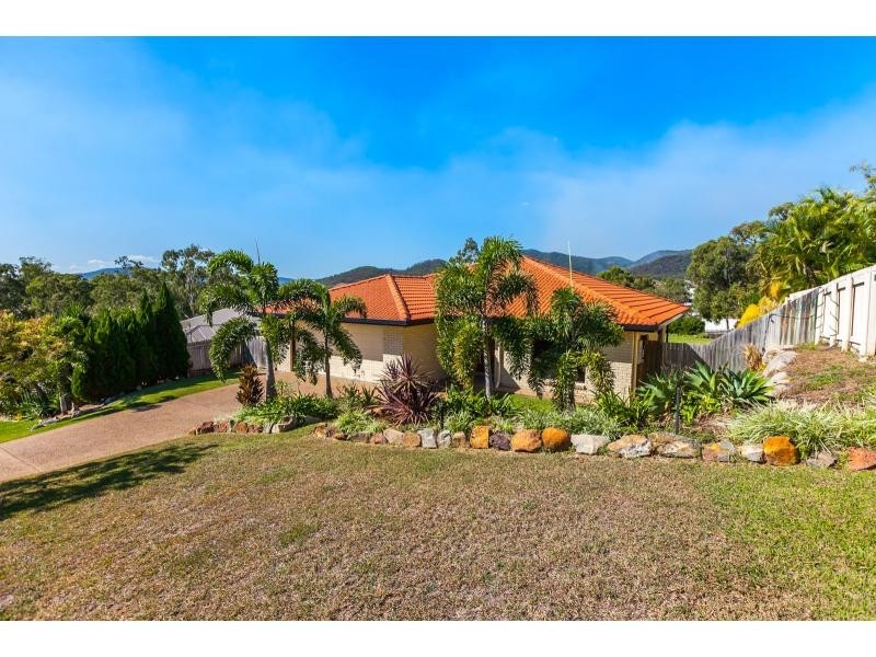 5 Kilkenny Court, Kawana QLD 4701