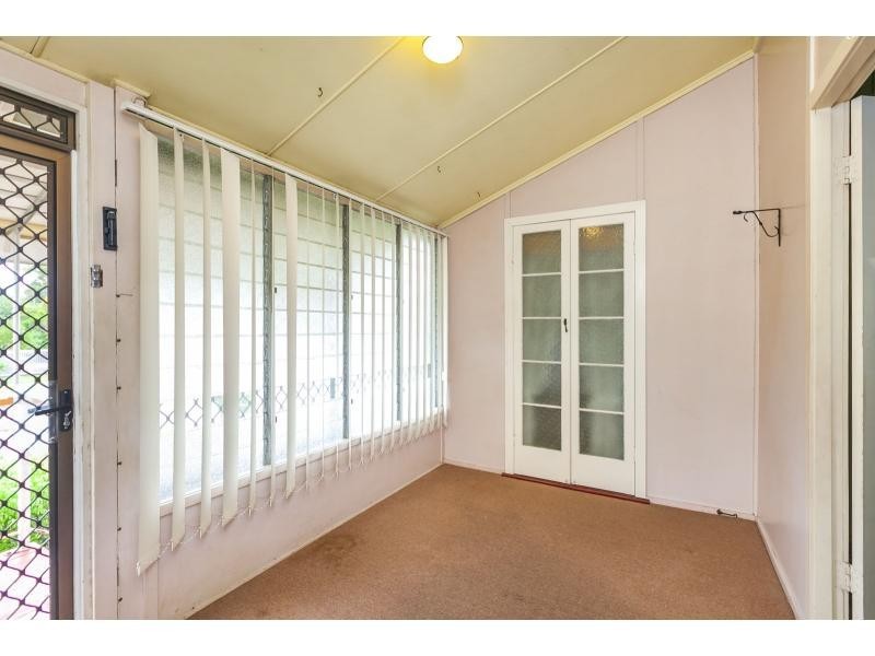 96 Sharples Street, Berserker QLD 4701