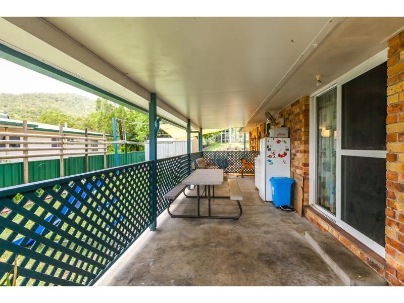 319 Saunders Street, Koongal QLD 4701