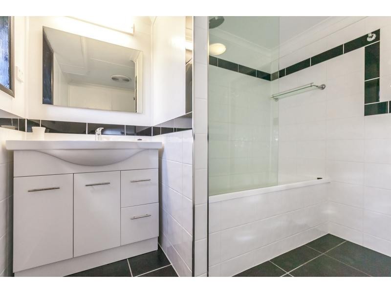 200 Schmidt Street, Frenchville QLD 4701