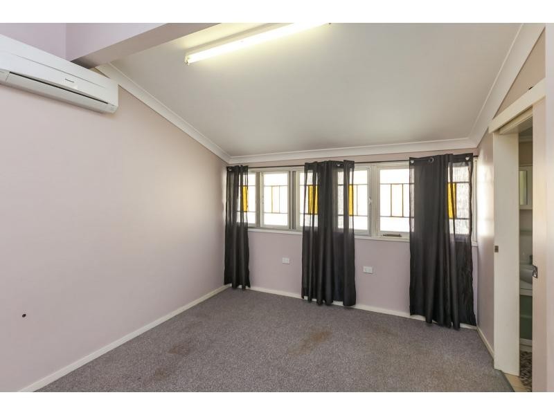 15a Main Street, Park Avenue QLD 4701