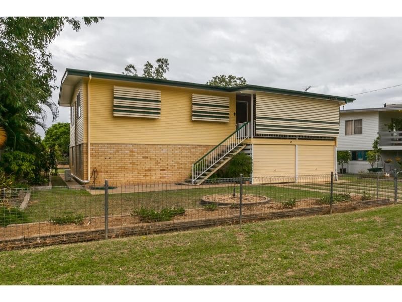 64 Menzies Street, Park Avenue QLD 4701