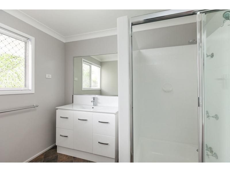64 Menzies Street, Park Avenue QLD 4701