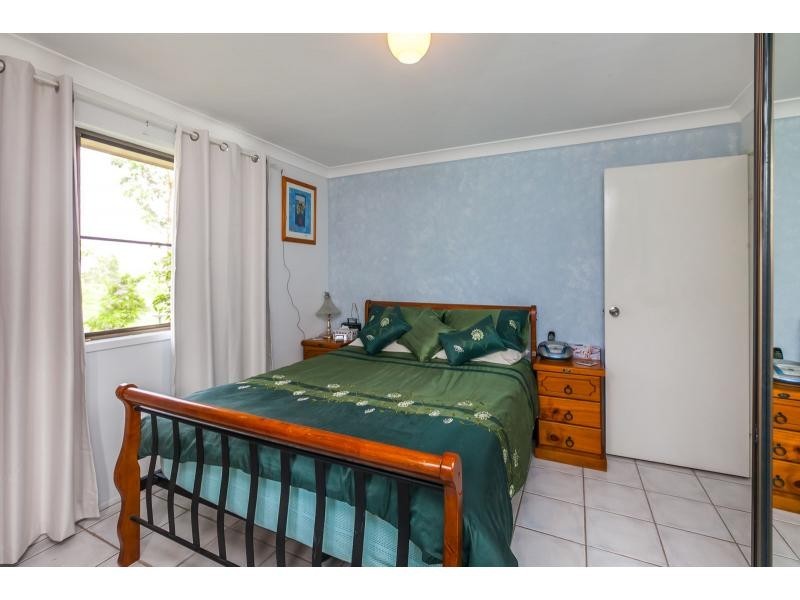 83 Nerimbera School Road, Nerimbera QLD 4701
