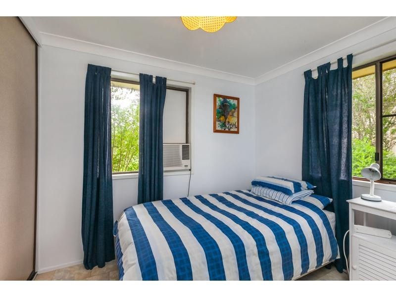 83 Nerimbera School Road, Nerimbera QLD 4701