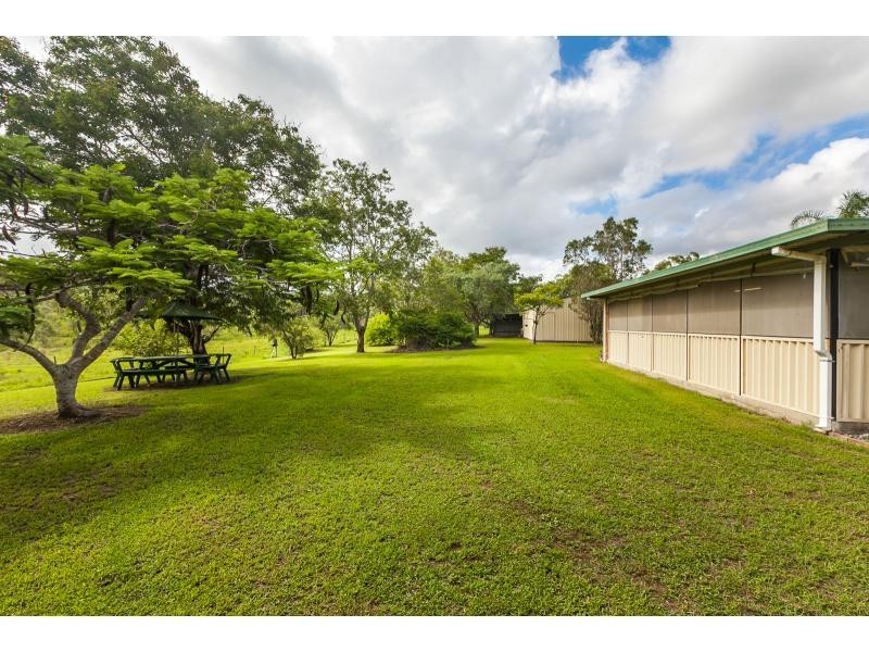 83 Nerimbera School Road, Nerimbera QLD 4701