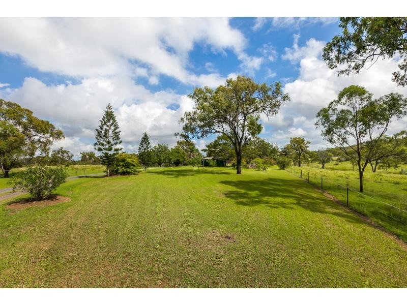 83 Nerimbera School Road, Nerimbera QLD 4701