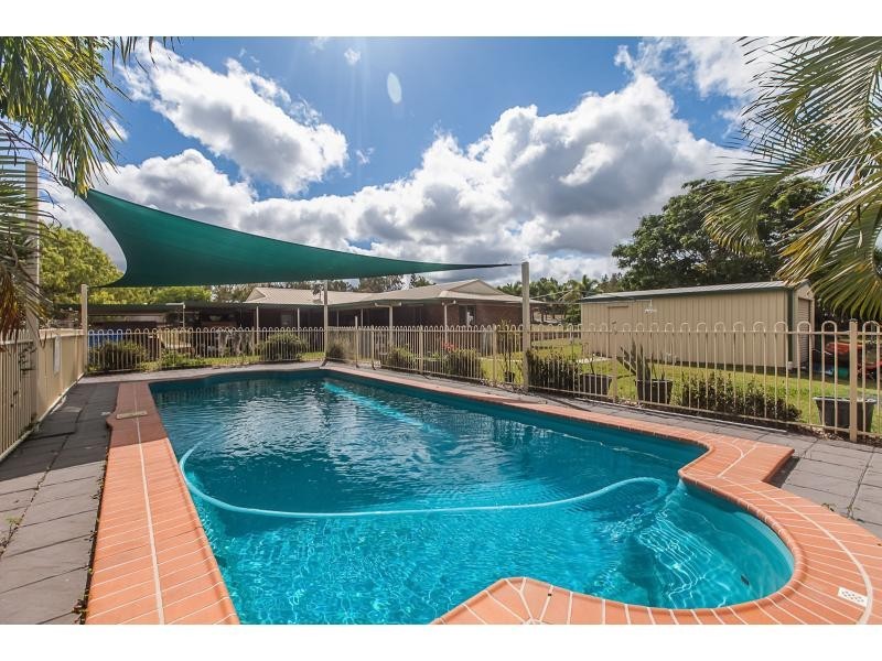 6 Sondra Lena Drive, Glenlee QLD 4711