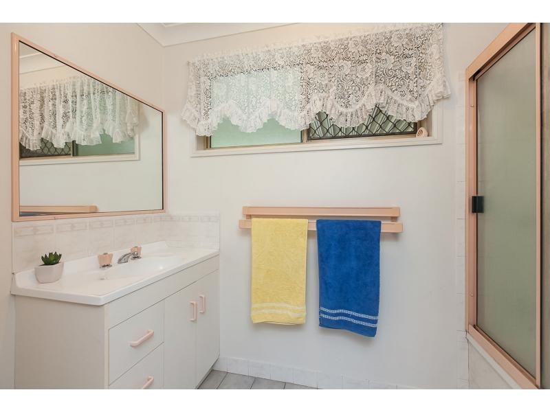 6 Sondra Lena Drive, Glenlee QLD 4711