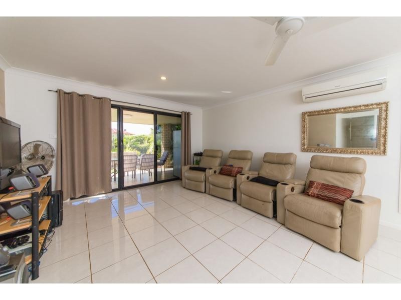 27 John Oxley Drive, Gracemere QLD 4702