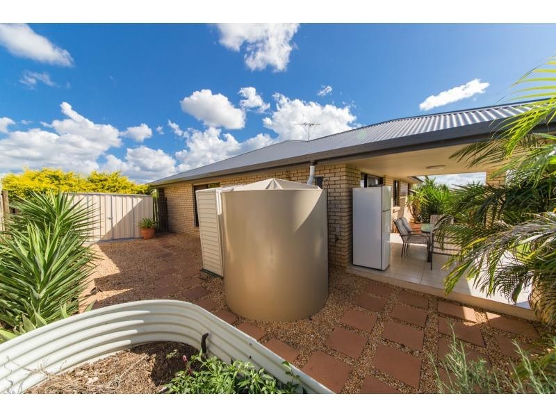 27 John Oxley Drive, Gracemere QLD 4702