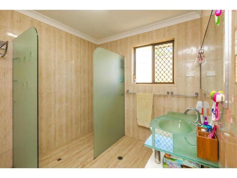 369 Greenlakes Road, Rockyview QLD 4701