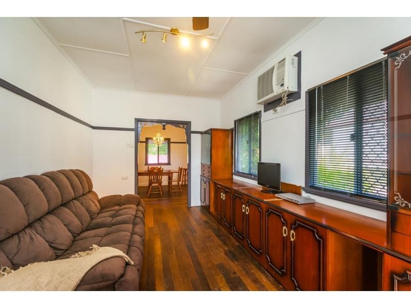 106 Simpson Street, Berserker QLD 4701