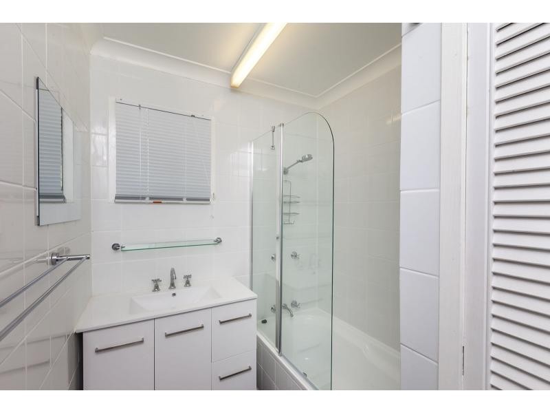 264 Richardson Road, Park Avenue QLD 4701