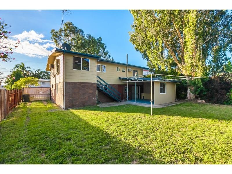 264 Richardson Road, Park Avenue QLD 4701