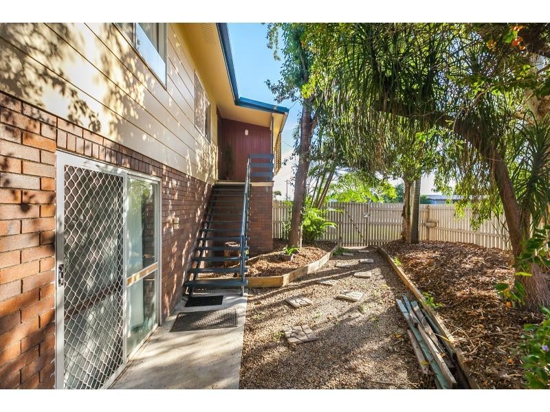 264 Richardson Road, Park Avenue QLD 4701