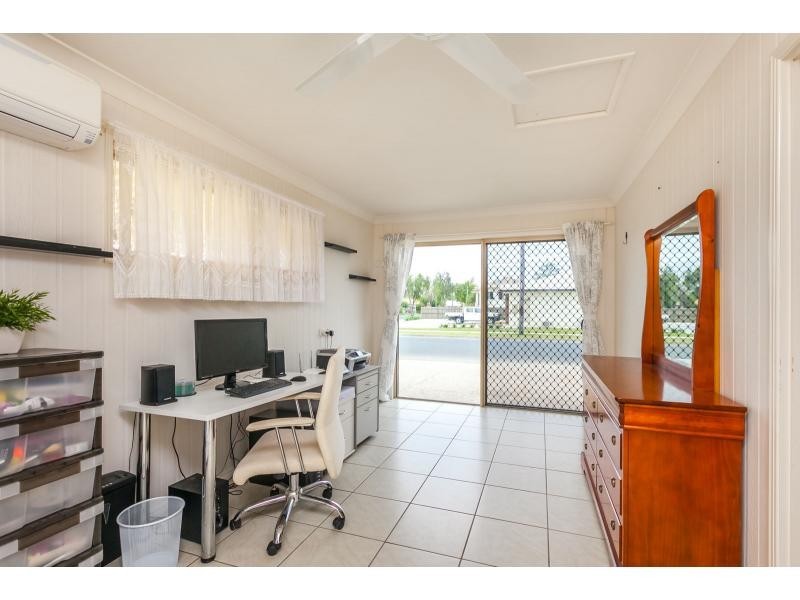 97 Clifton Street, Berserker QLD 4701