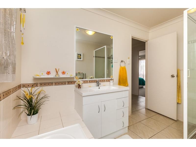 97 Clifton Street, Berserker QLD 4701