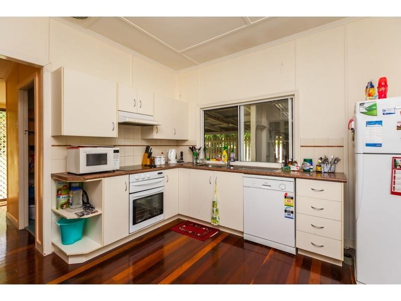 98 Edward Street, Berserker QLD 4701