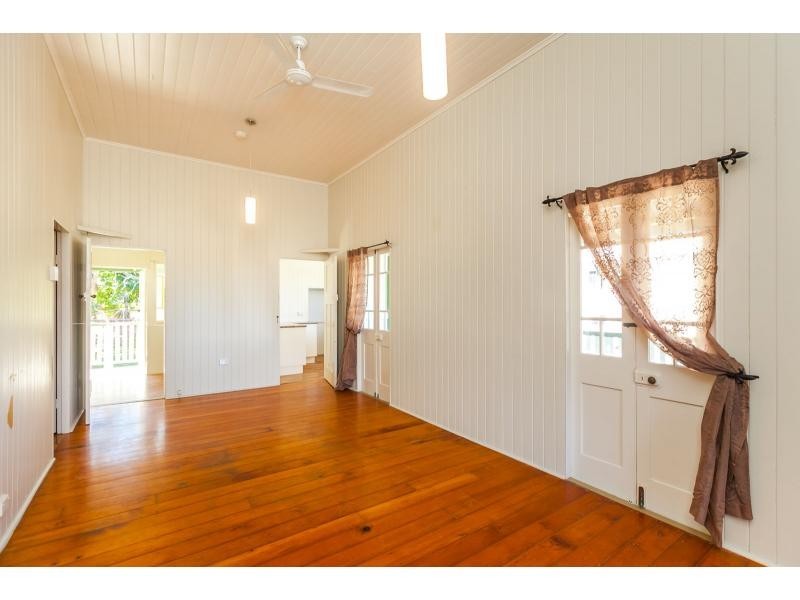 393 Paterson Avenue, Koongal QLD 4701