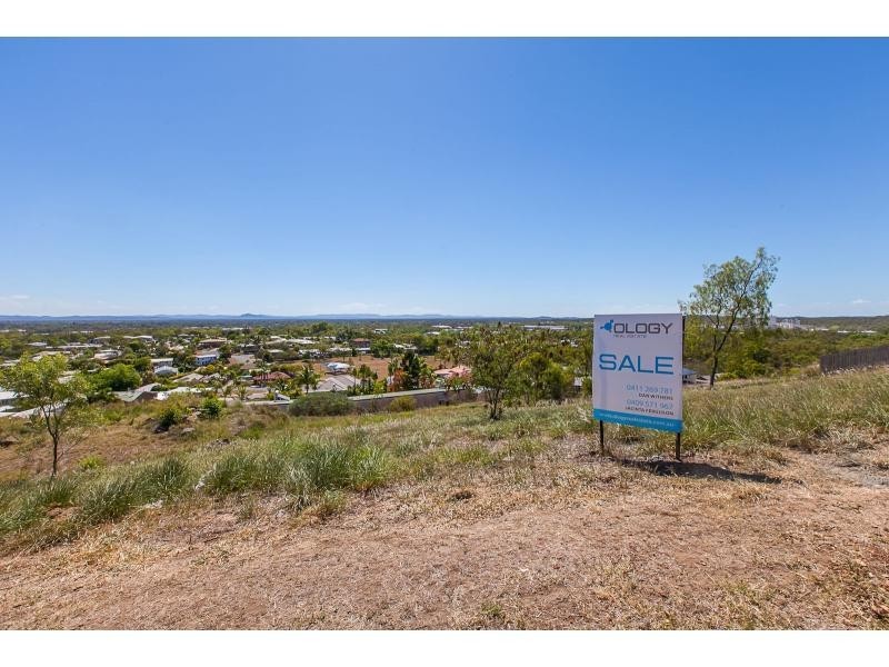 15 Hodda Drive, Kawana QLD 4701