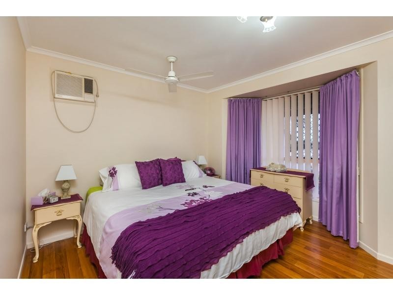 12 Leeds Avenue, Kawana QLD 4701