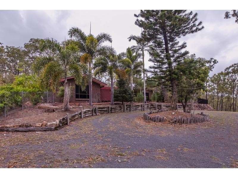 63002 Bruce Highway, Etna Creek QLD 4702