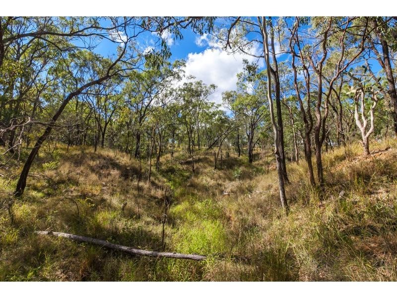 1a Cooks Road, Hamilton Creek QLD 4714