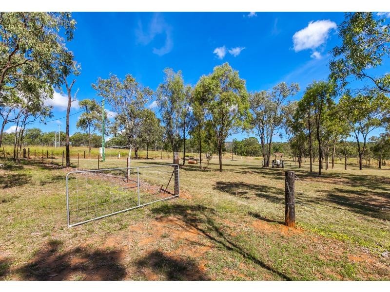 1a Cooks Road, Hamilton Creek QLD 4714