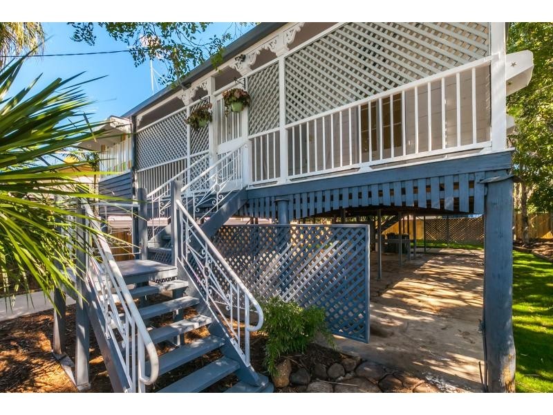 12 Anderson Street, Allenstown QLD 4700