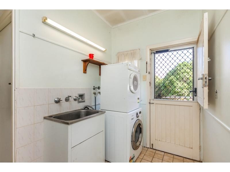 163 Shepherd Street, Koongal QLD 4701