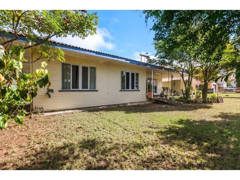 163 Shepherd Street, Koongal QLD 4701