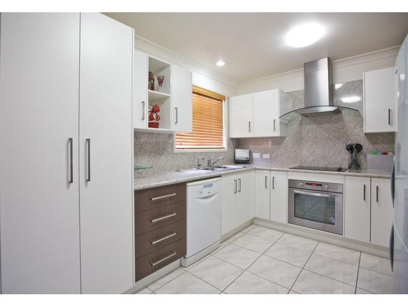 237 Mason Street, Koongal QLD 4701