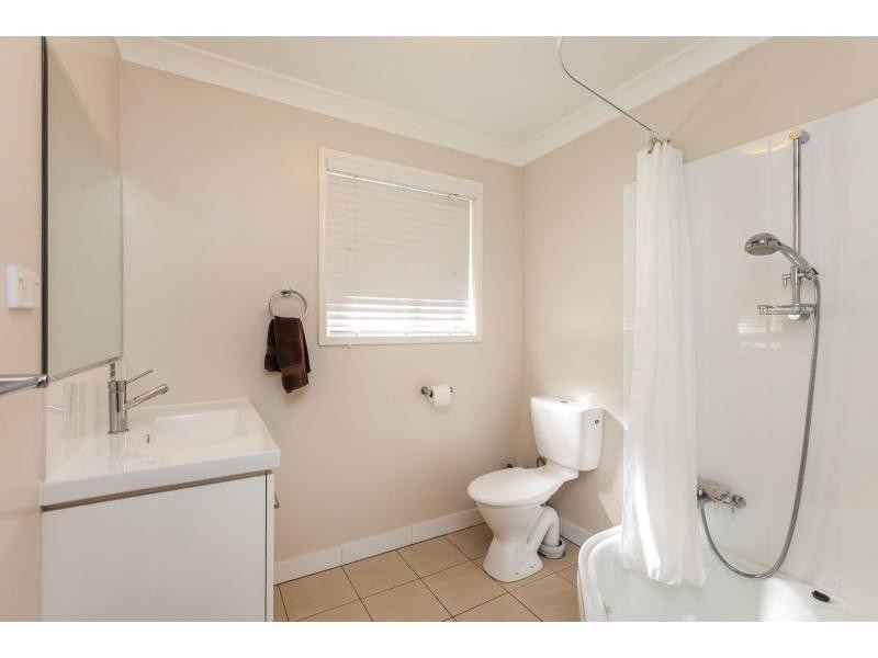 19 Jeffries Street, The Range QLD 4700