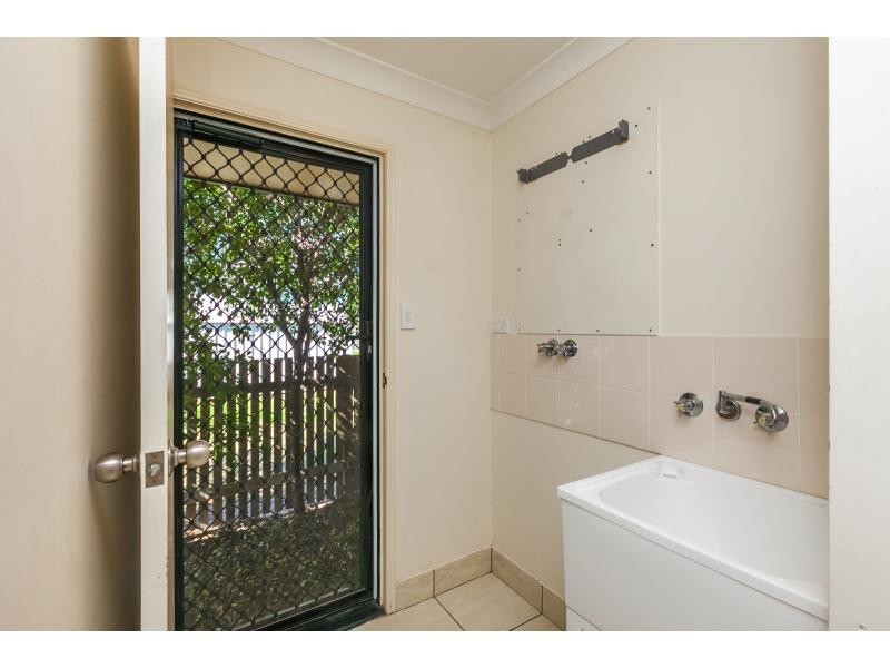 35 Buckle Street, Park Avenue QLD 4701