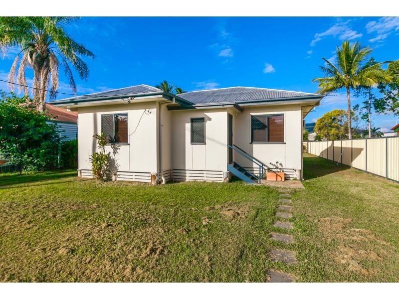 246 Clanfield Street, Berserker QLD 4701